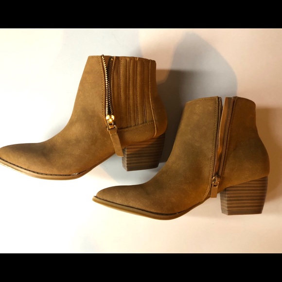 NWB Angelina Ankle Boot - Picture 3 of 6